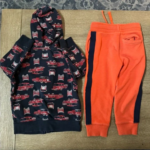 Gap hoodie with zipper toddler size 3t - Picture 5 of 6